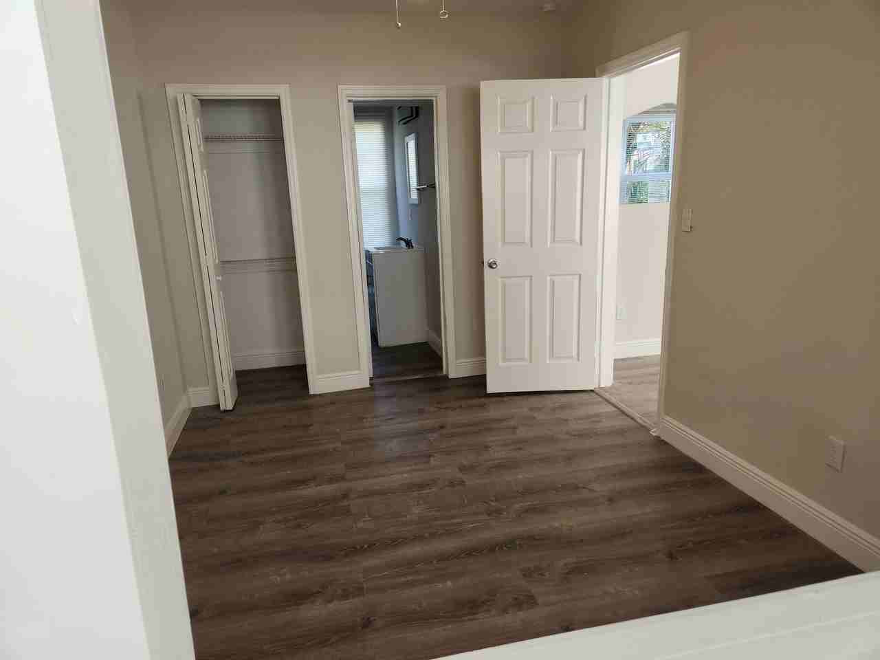 403 2nd Ave S - Photo 5 of 9