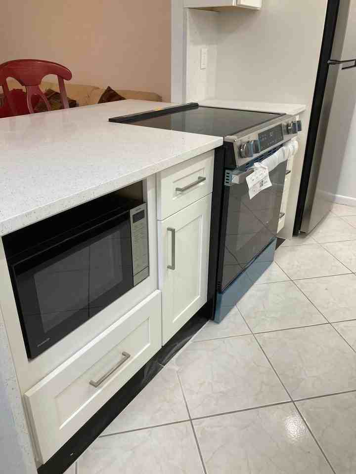 2070 Yarmouth D Unit 2070 - Photo 2 of 18