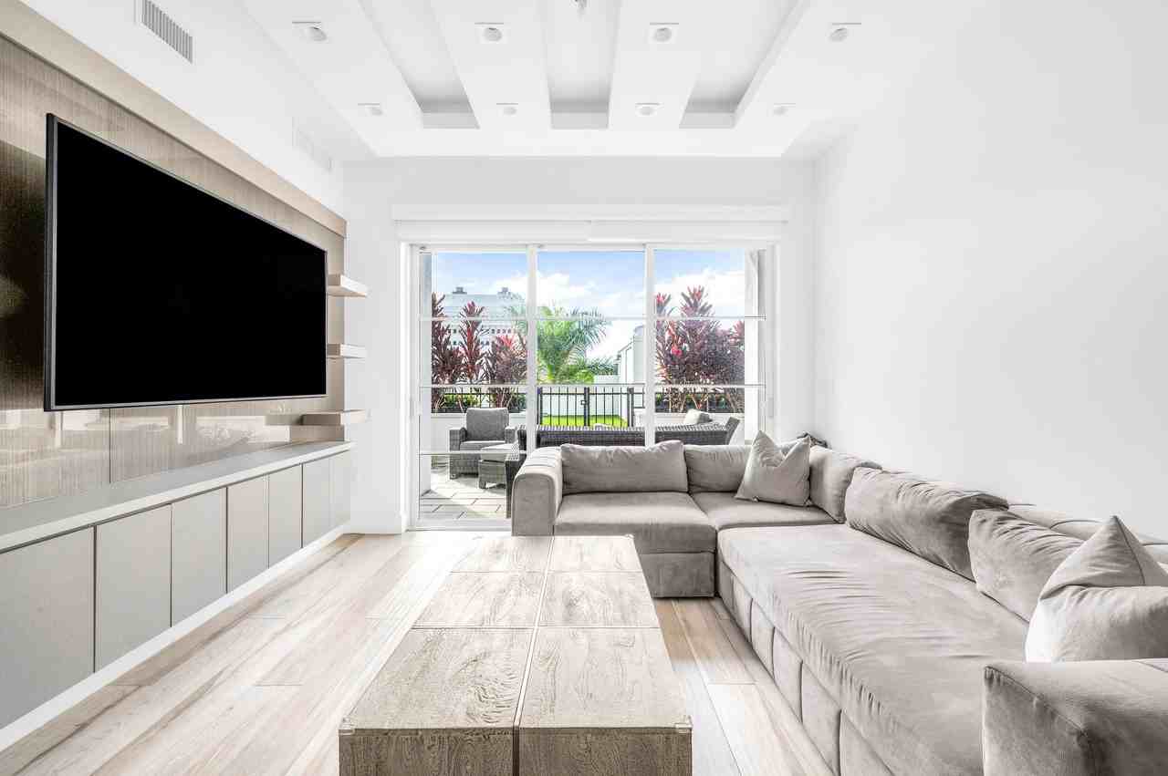 155 E Boca Raton Rd Unit 418 - Photo 6 of 50