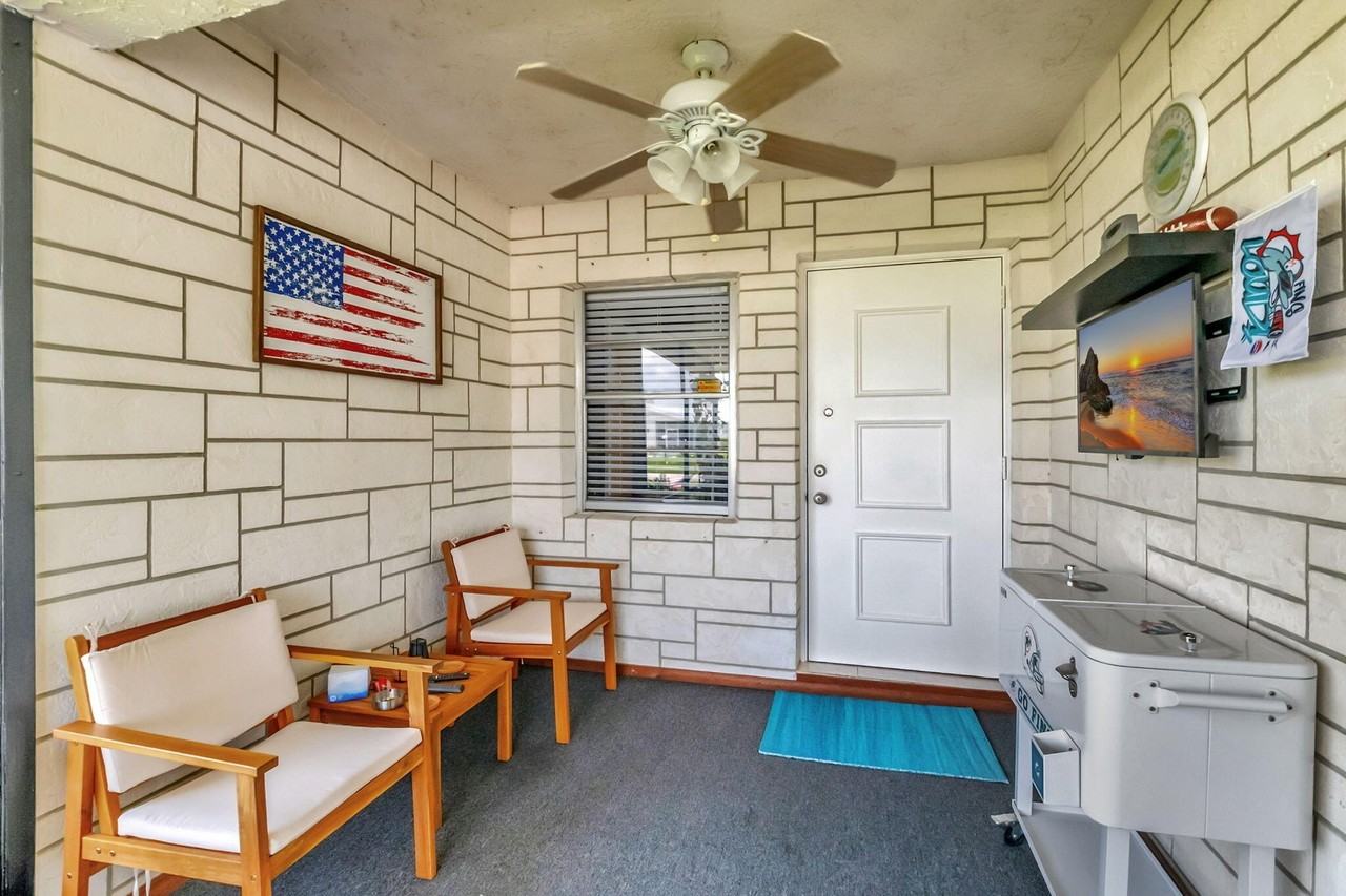 6078 Dusenburg Rd - Photo 7 of 50