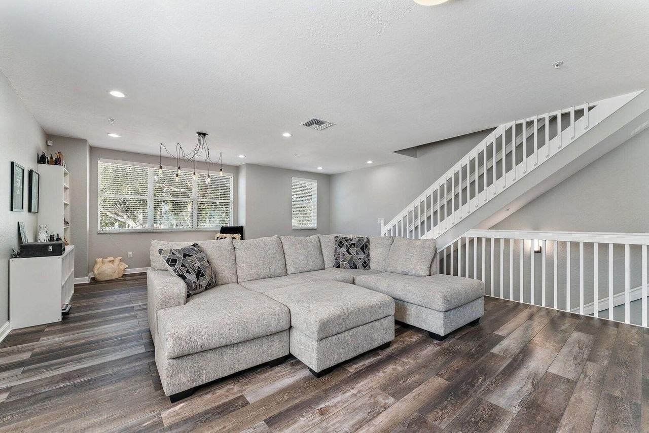 500 Pacific Grove Dr Unit 8 - Photo 5 of 31