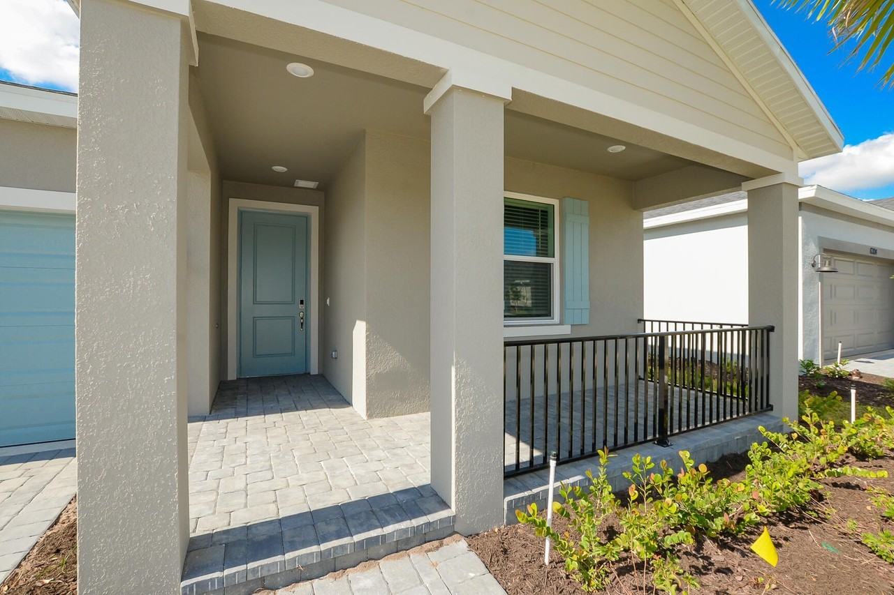 6312 Nw Cloverdale Ave - Photo 5 of 49