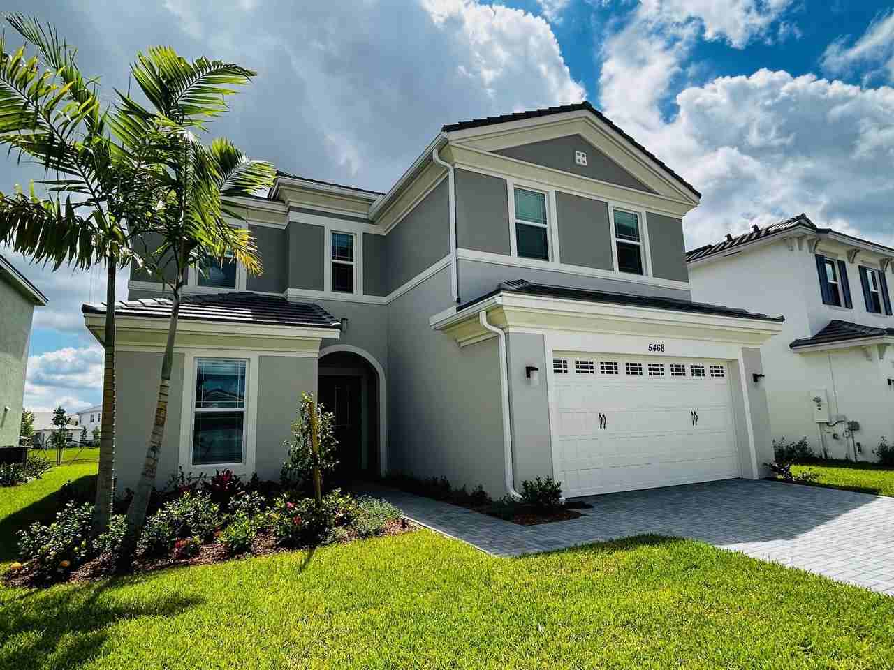 5468 Pecan Dr - Photo 2 of 50