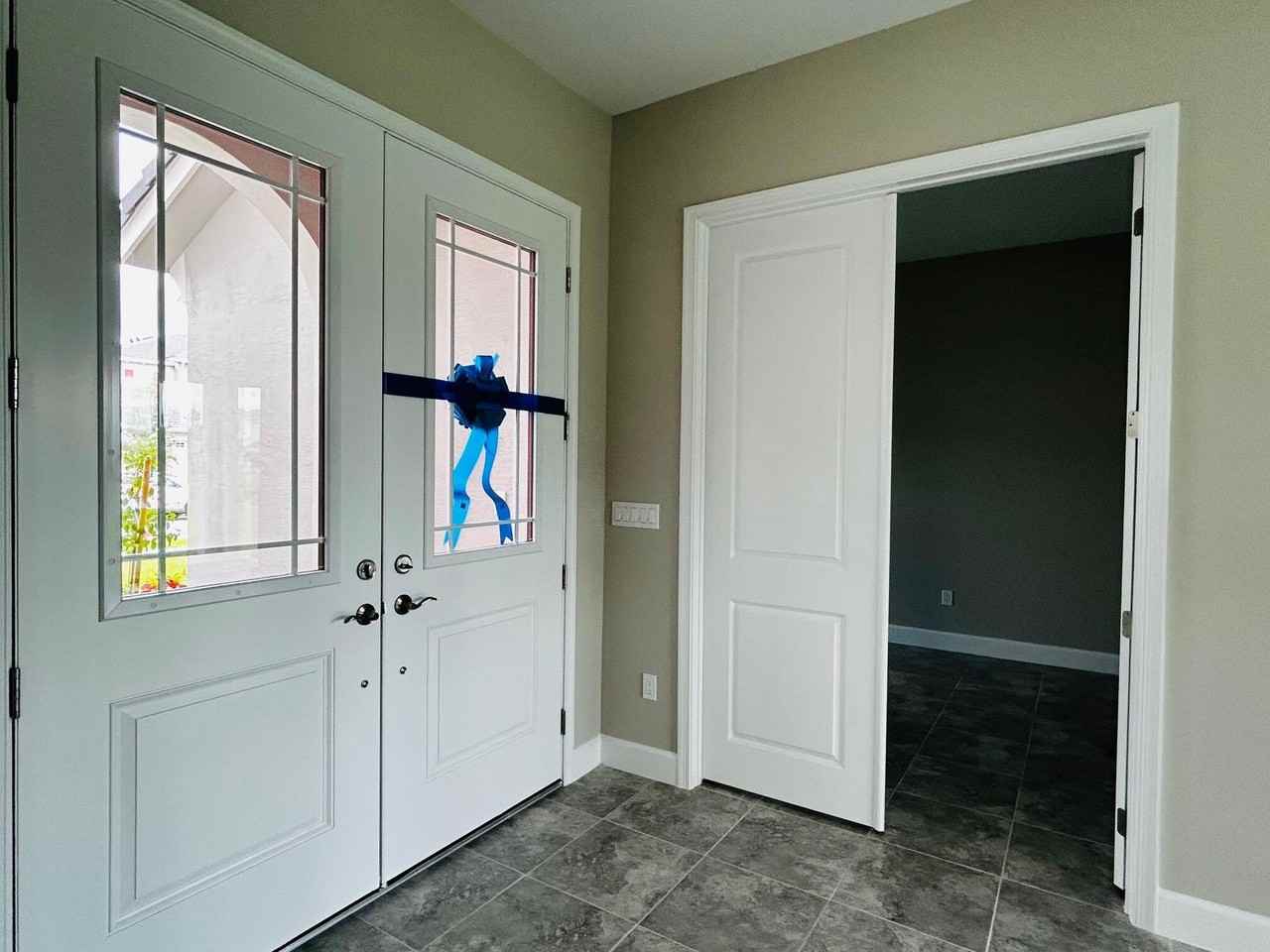 5468 Pecan Dr - Photo 4 of 50