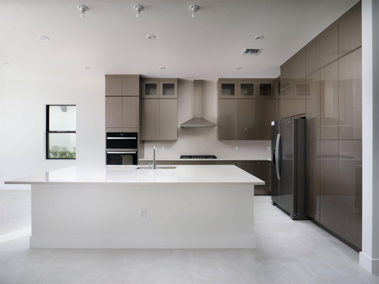 12553 Solana Bay Cir - Photo 5 of 30