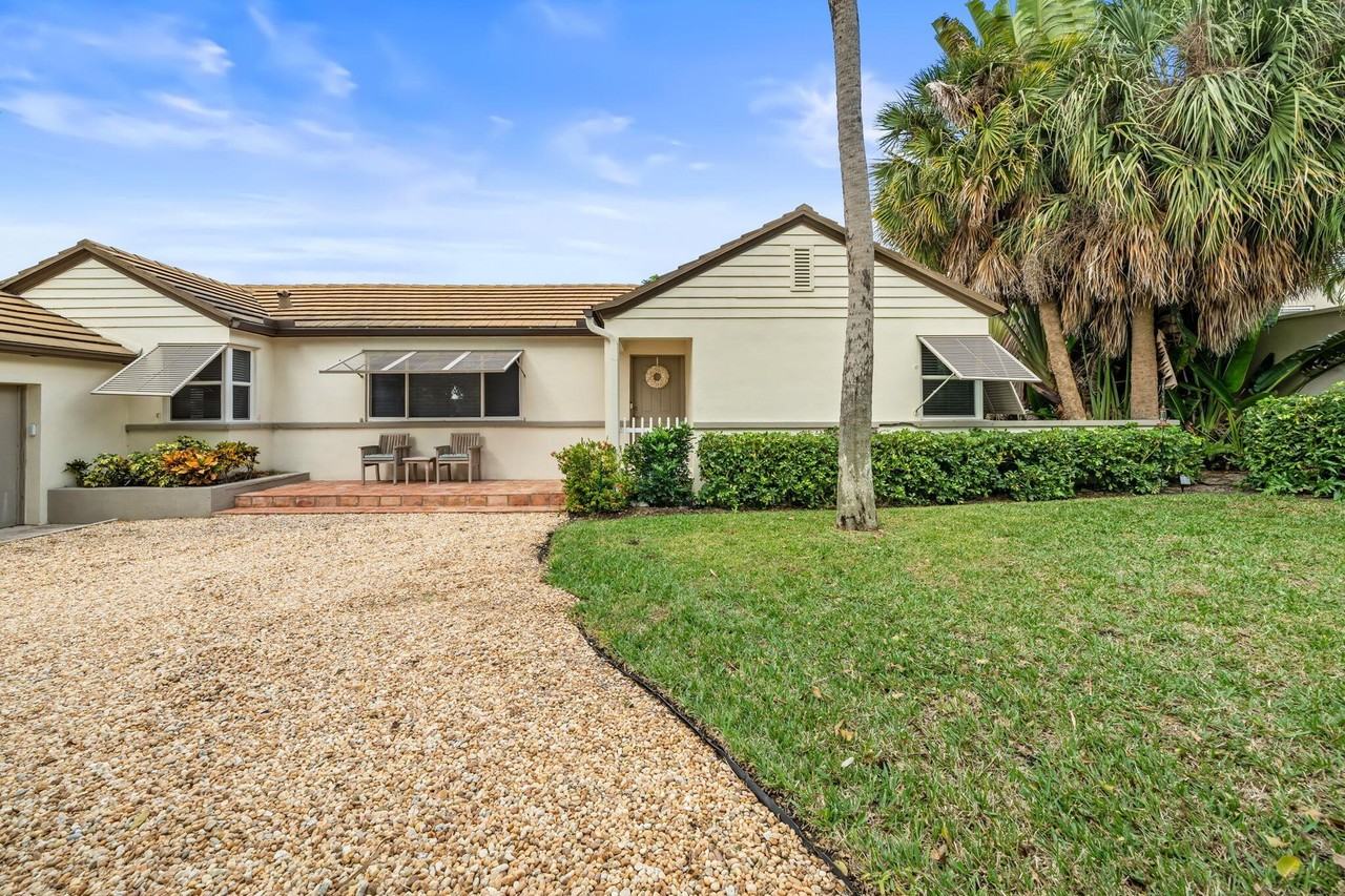 49 River Dr - Photo 5 of 37