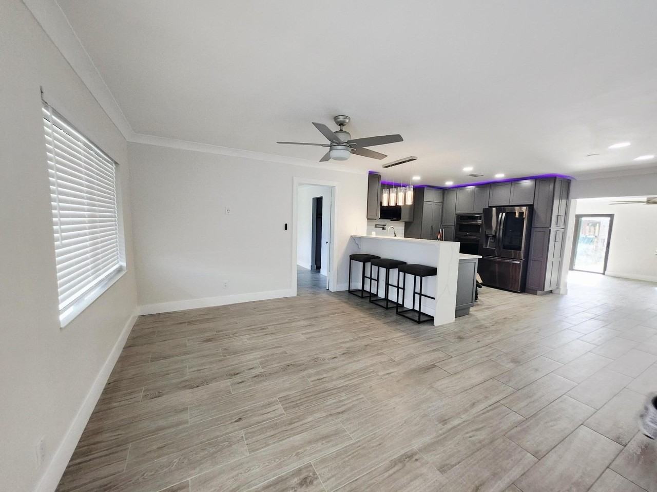 19471 Colorado Cir - Photo 3 of 22