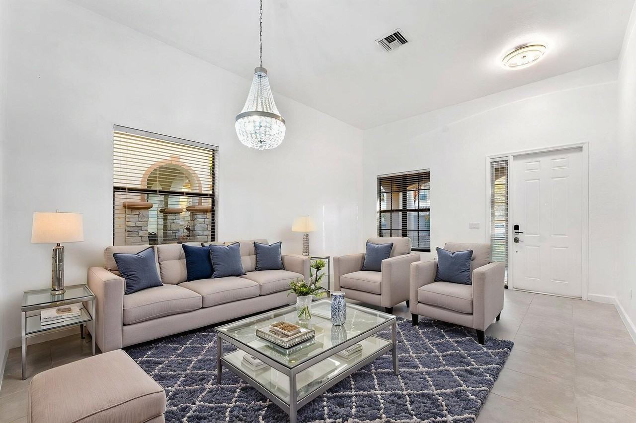 3841 Aspen Leaf Dr - Photo 4 of 37