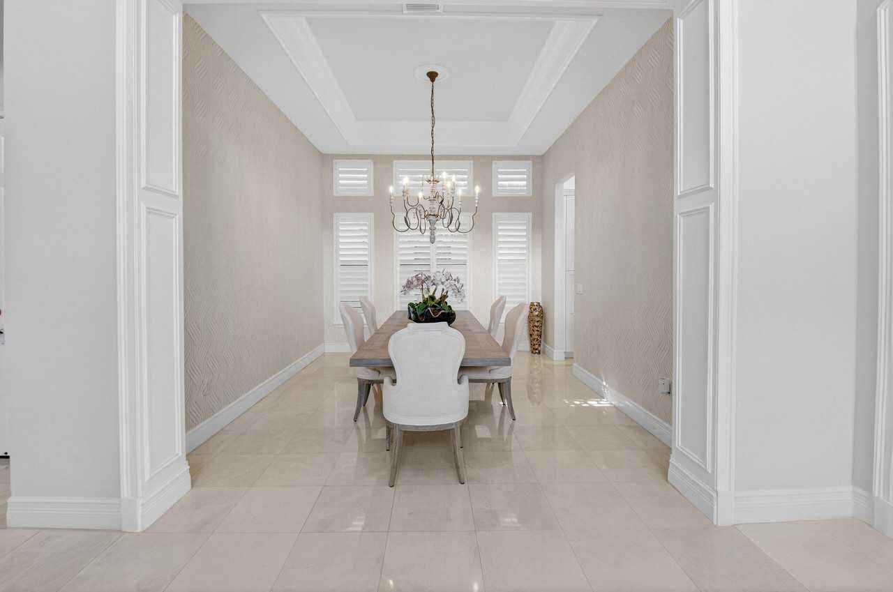 8198 Banpo Bridge Way - Photo 4 of 50