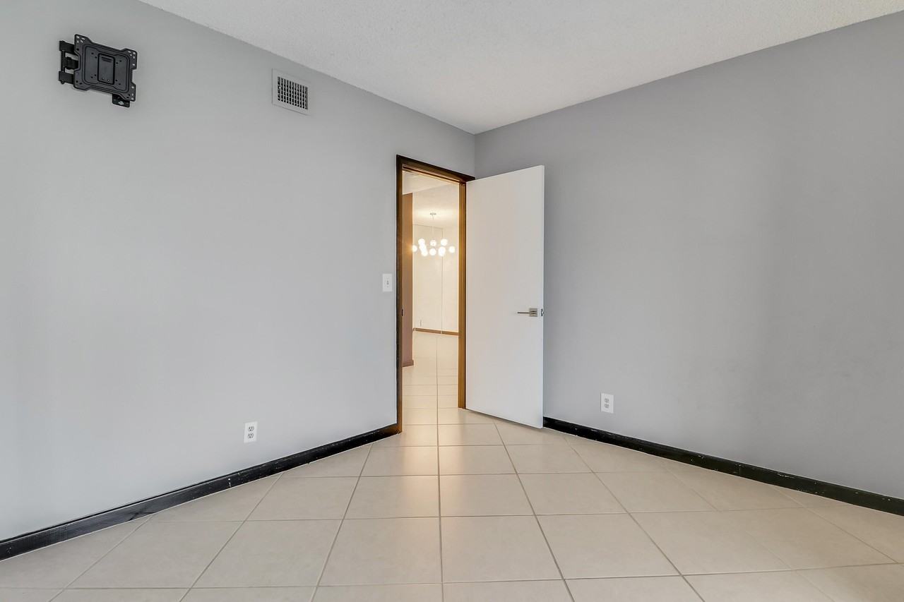 6370 Chasewood Dr Unit A-3 - Photo 7 of 26