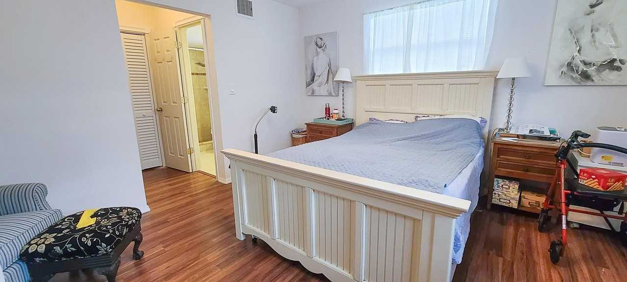 2724 Garden Dr S Apt 310 - Photo 6 of 13