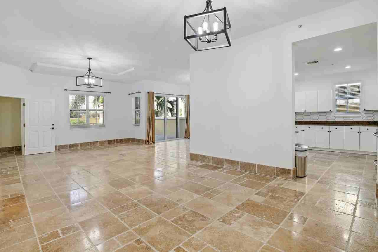 3940 N Flagler Dr Apt 201 - Photo 6 of 50