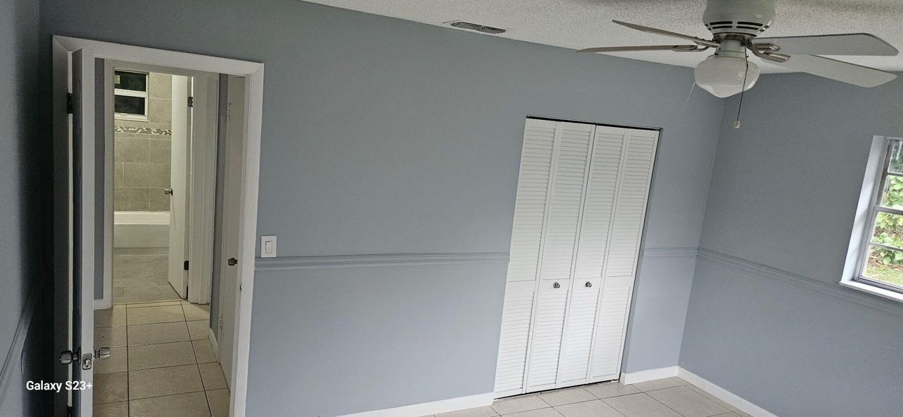 3425 Grace Ave - Photo 5 of 16