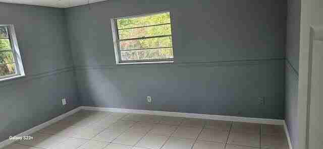 3425 Grace Ave - Photo 6 of 16