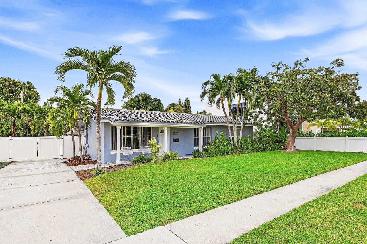 971 Sw 12th St - Photo 2 of 47