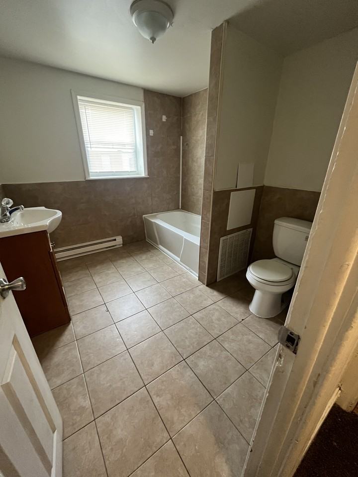 2947 Kip St #1 - Photo 7 of 12