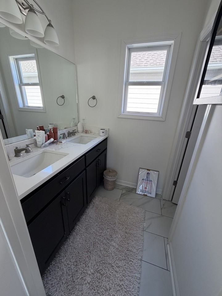 215 Honeysuckle Way #1 - Photo 6 of 15