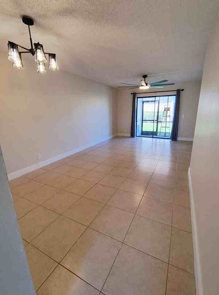 6736 Palmetto Cir S Apt 102 - Photo 5 of 13