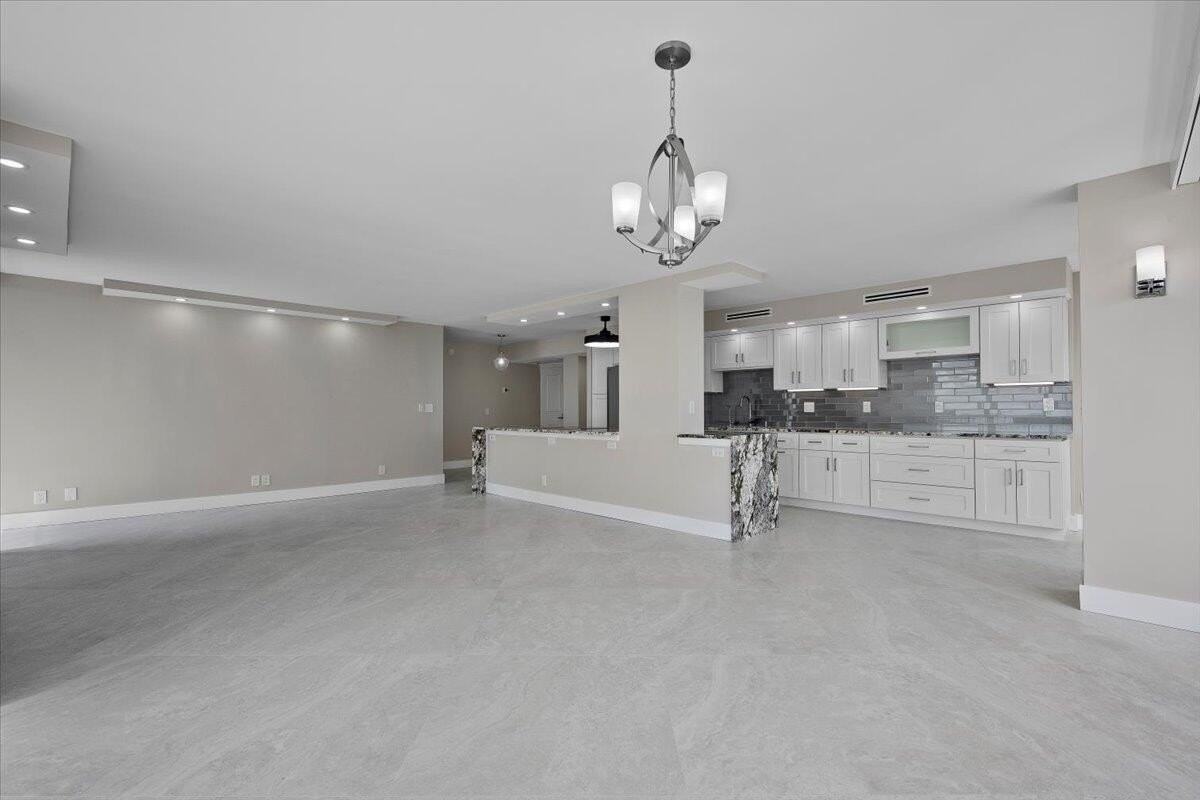 5540 N Ocean Dr Apt 18b - Photo 4 of 37