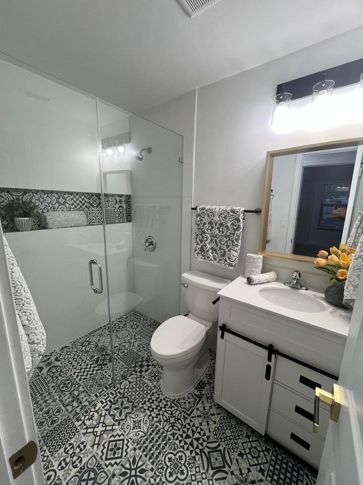 1122 Woodbine Rd - Photo 2 of 11