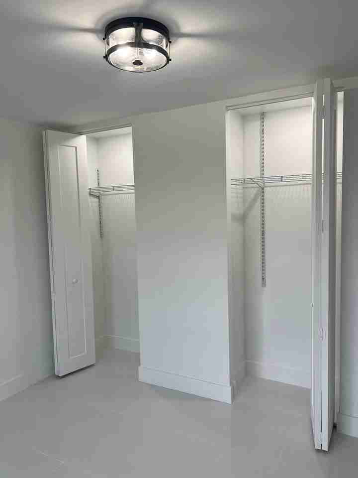 1122 Woodbine Rd - Photo 6 of 11