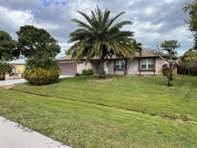 1561 Se Appamattox Ter - Photo 1 of 1