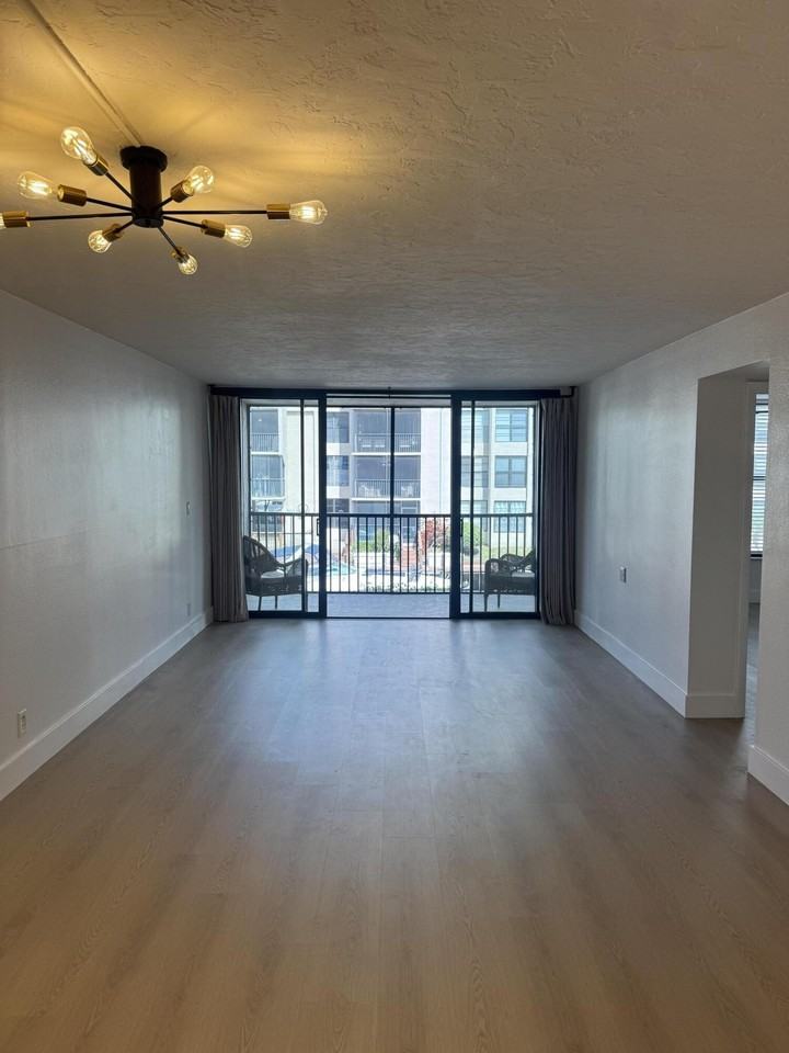 12 Royal Palm Way Unit 2050 - Photo 7 of 27