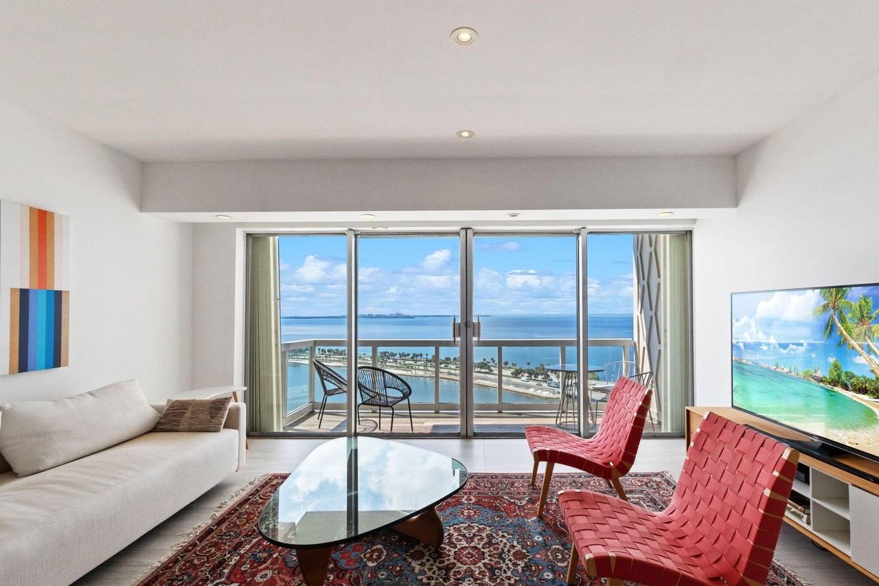 2451 Brickell Ave Apt 20t - Photo 3 of 24