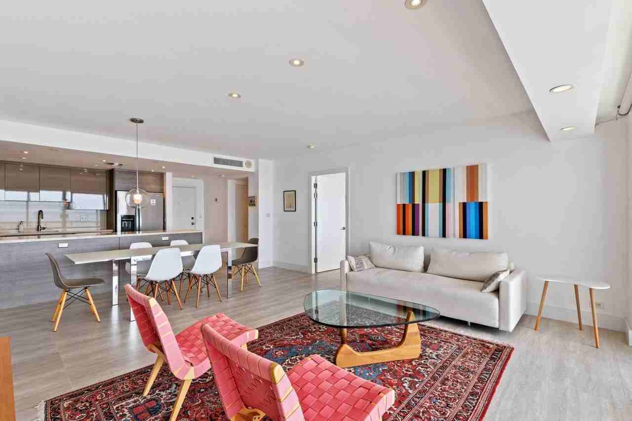 2451 Brickell Ave Apt 20t - Photo 4 of 24