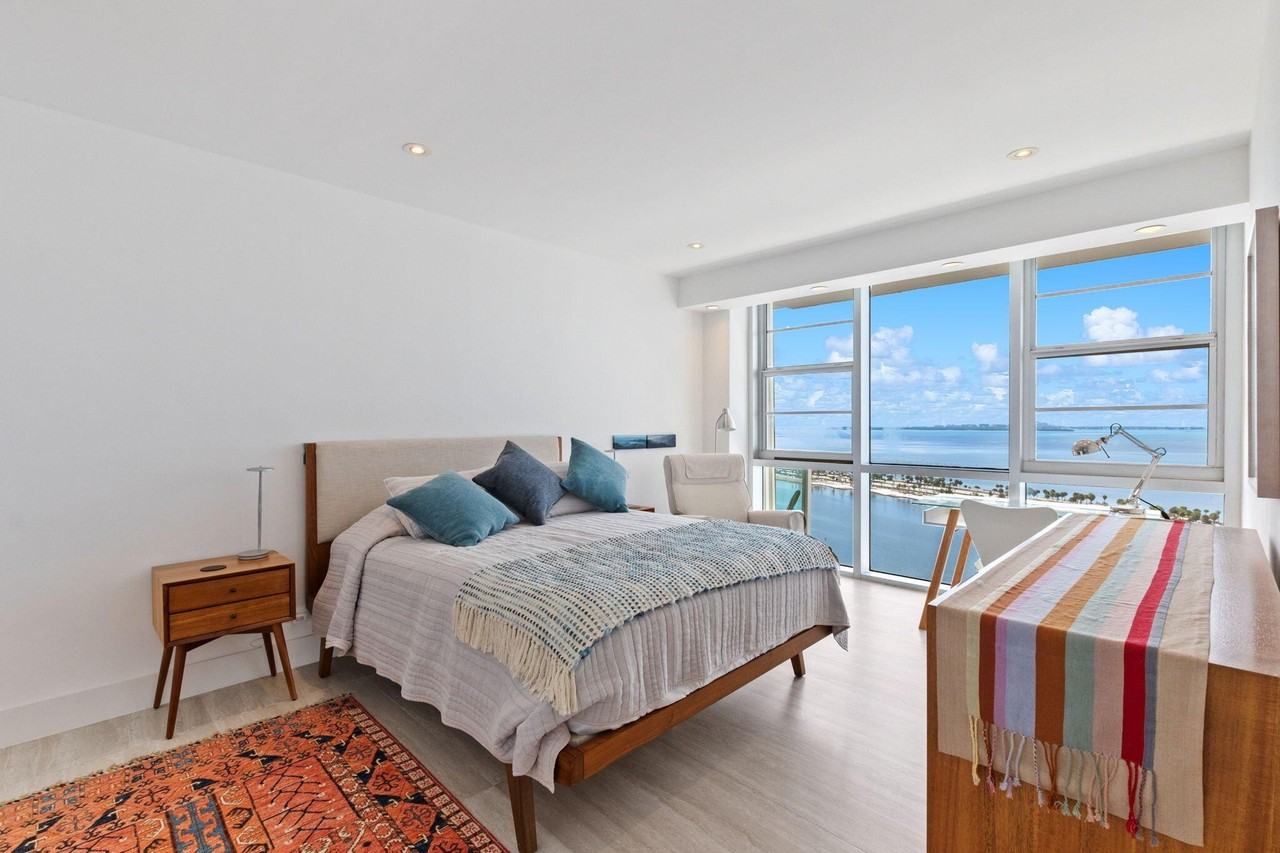 2451 Brickell Ave Apt 20t - Photo 6 of 24