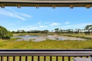 348 Brackenwood Cir - Photo 3 of 50