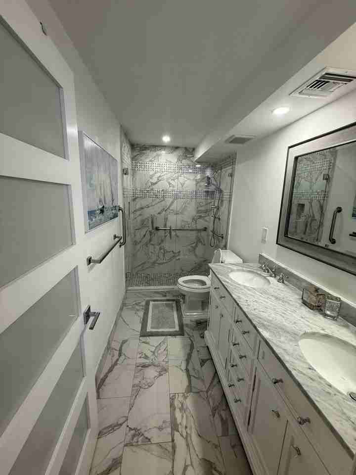 5200 N Flagler Dr Apt 804 - Photo 6 of 7