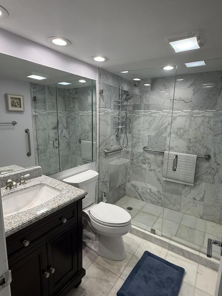 5200 N Flagler Dr Apt 804 - Photo 7 of 7