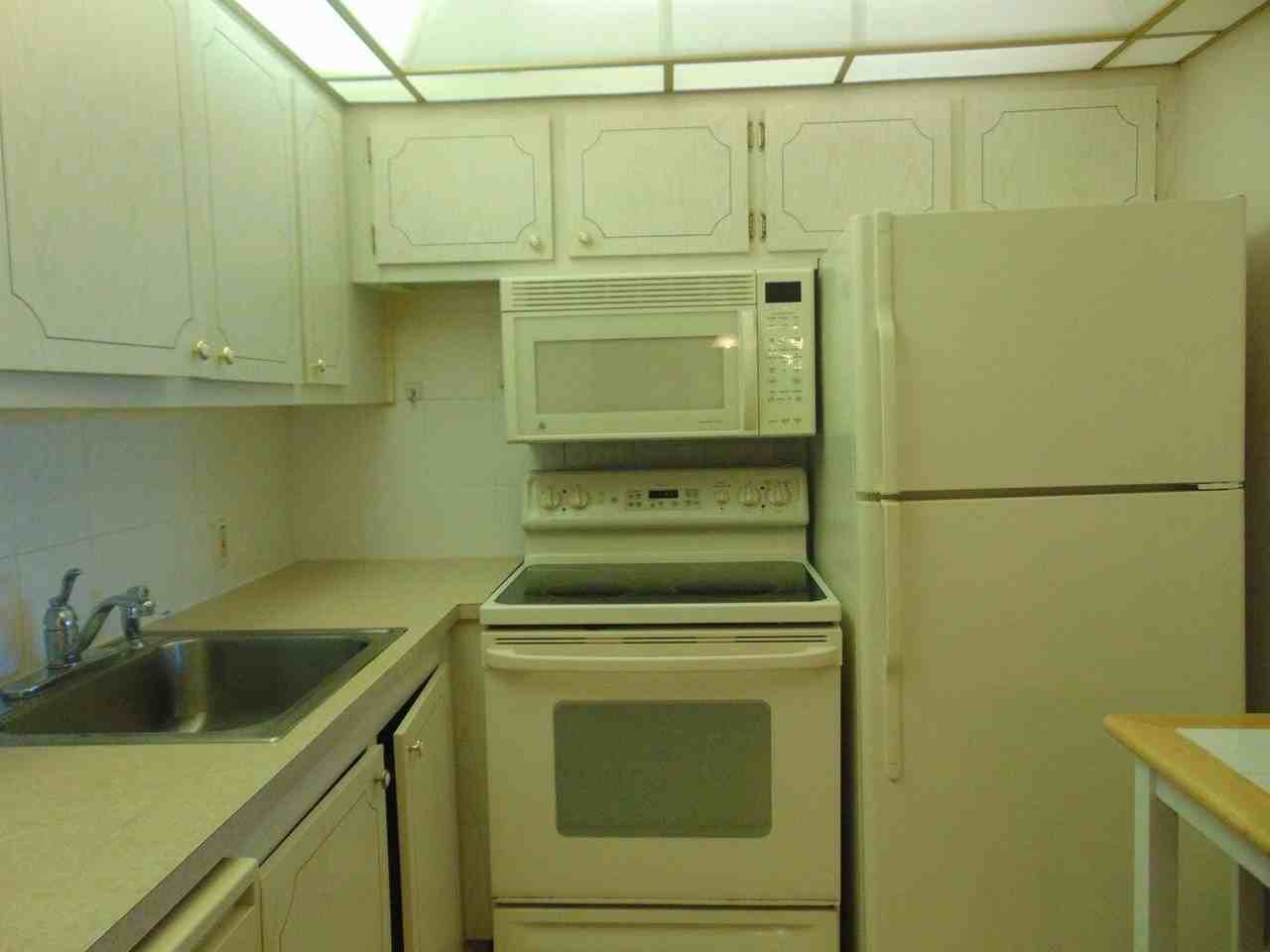 292 Fanshaw G Unit 292 - Photo 7 of 10