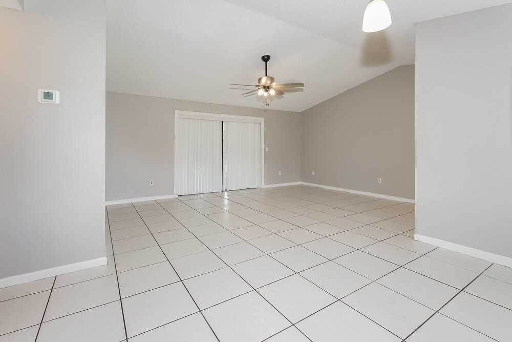 1104 Summerwood Cir - Photo 7 of 19