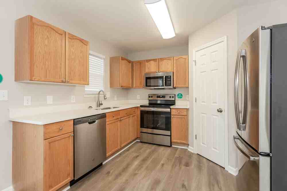 6819 Jamison Ln - Photo 7 of 17