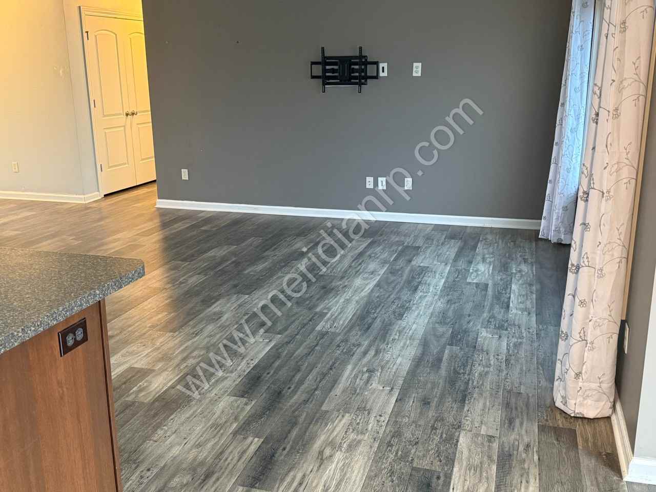 473 Greenpointe Pkwy #1 - Photo 7 of 22