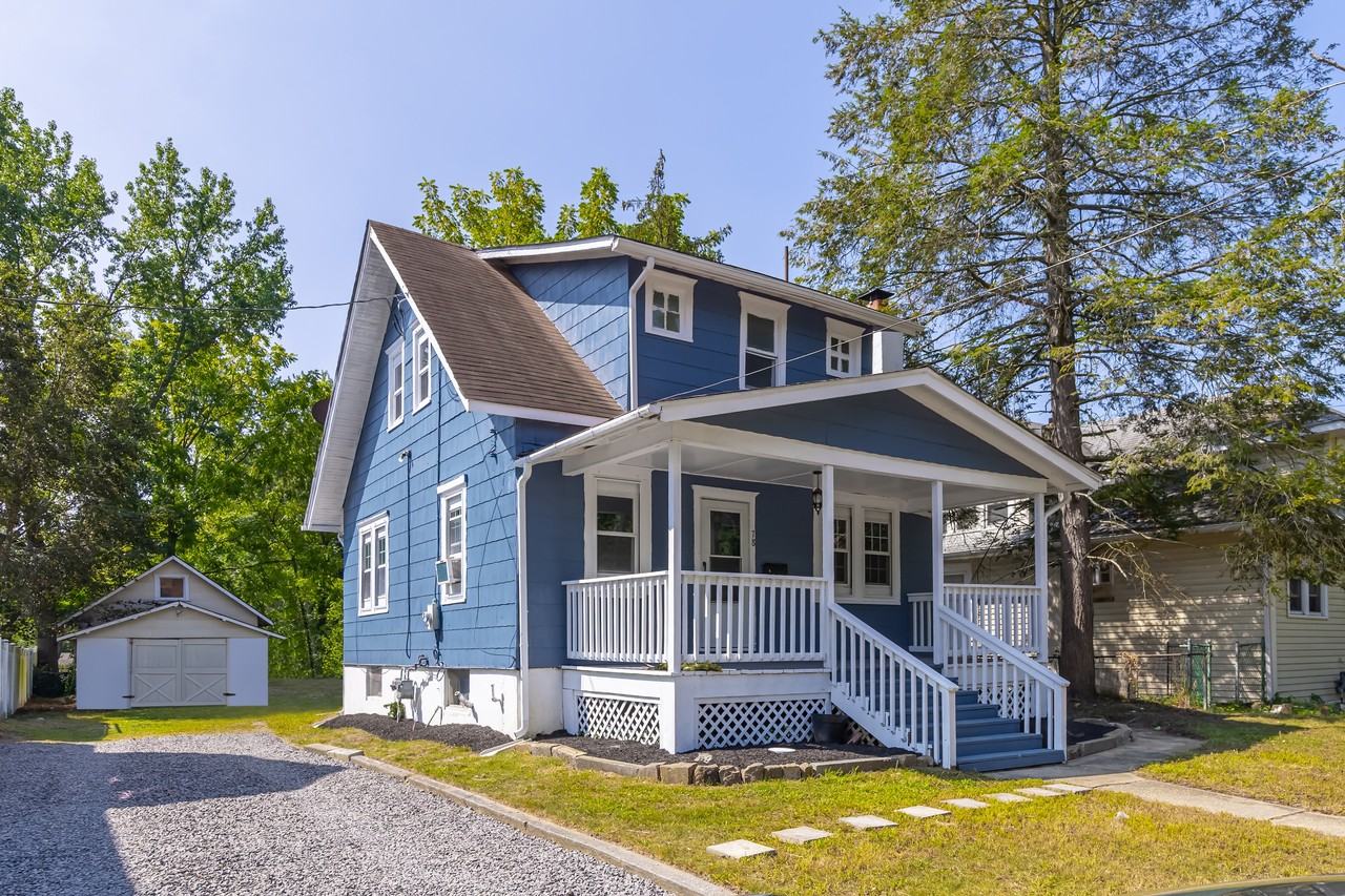 78 Blackwood Rd #1 - Photo 2 of 17