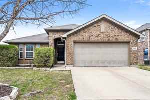 featured image of 900 W Bend Blvd