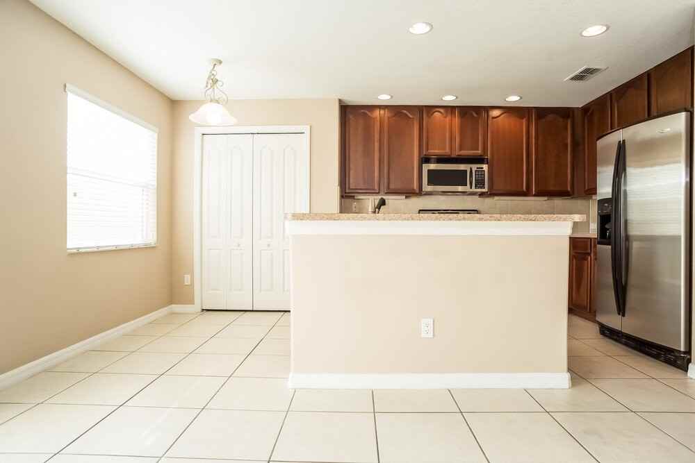 12652 Somerset Oaks St - Photo 3 of 17