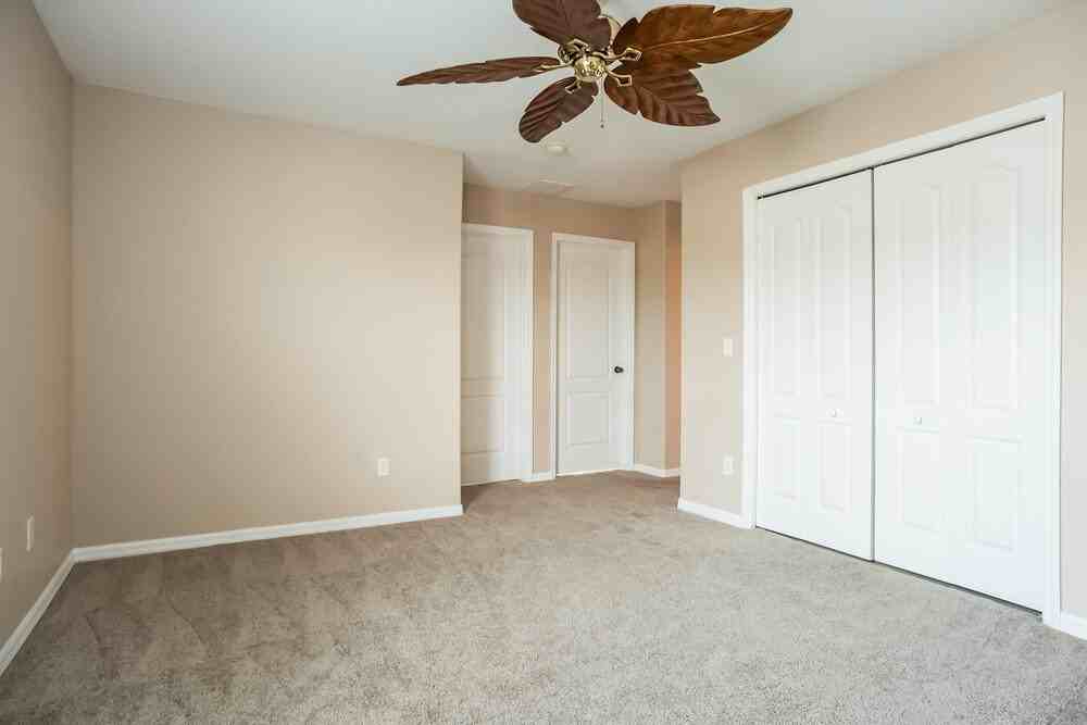 12652 Somerset Oaks St - Photo 5 of 17