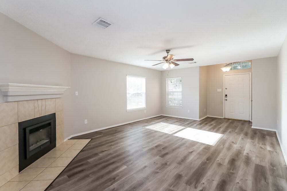 7835 Northfork Hollow Ln - Photo 4 of 16