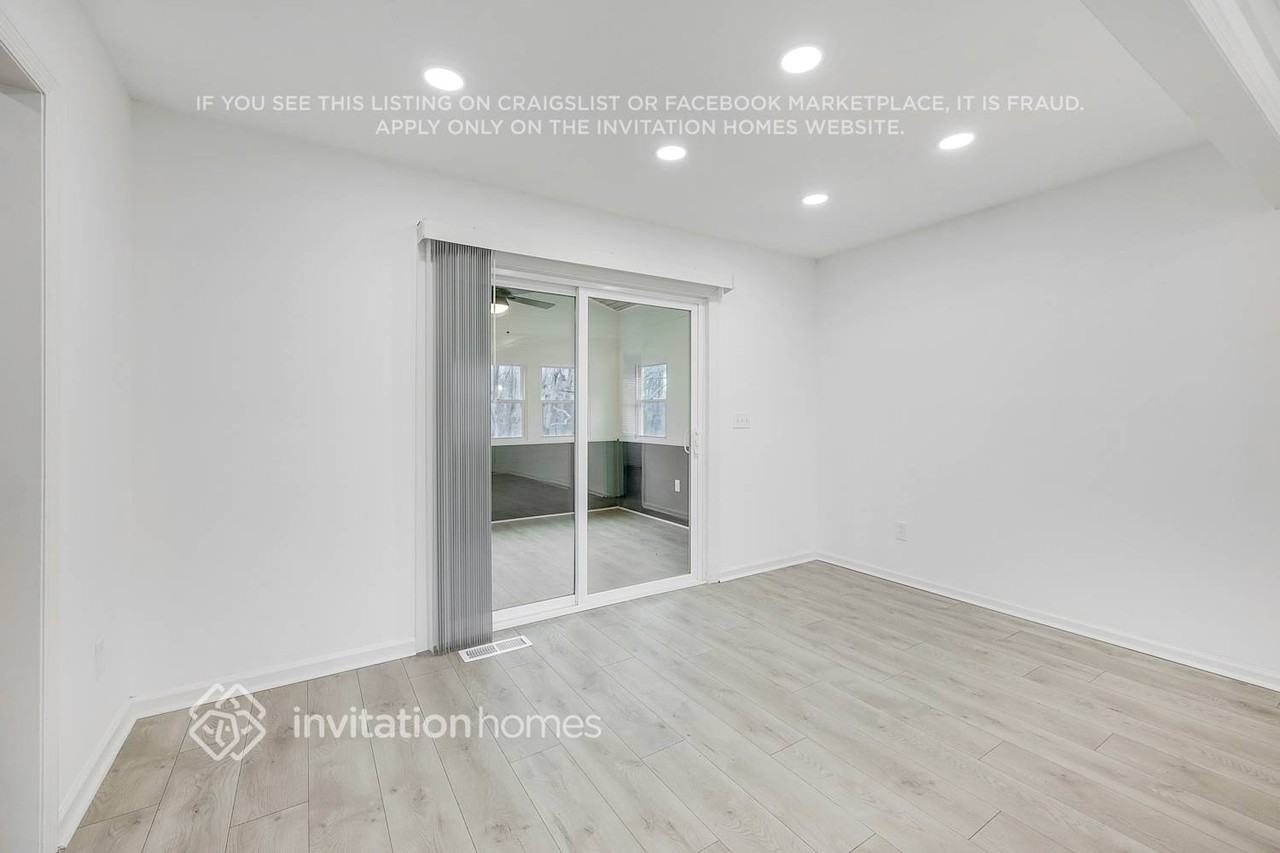 107 Treetop Ct - Photo 4 of 27