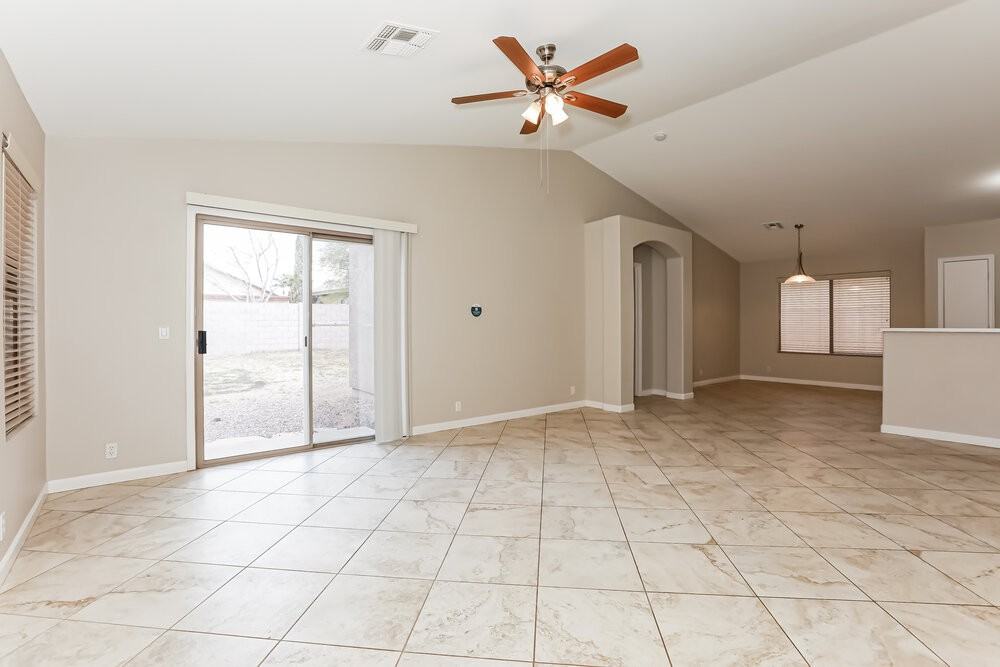 10640 E Enid Ave - Photo 4 of 19