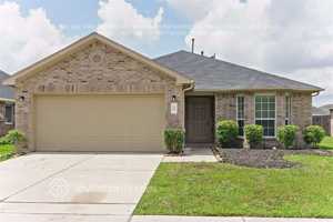 featured image of 33 Mira Loma Dr