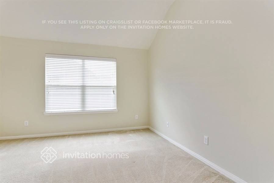 33 Mira Loma Dr - Photo 6 of 13