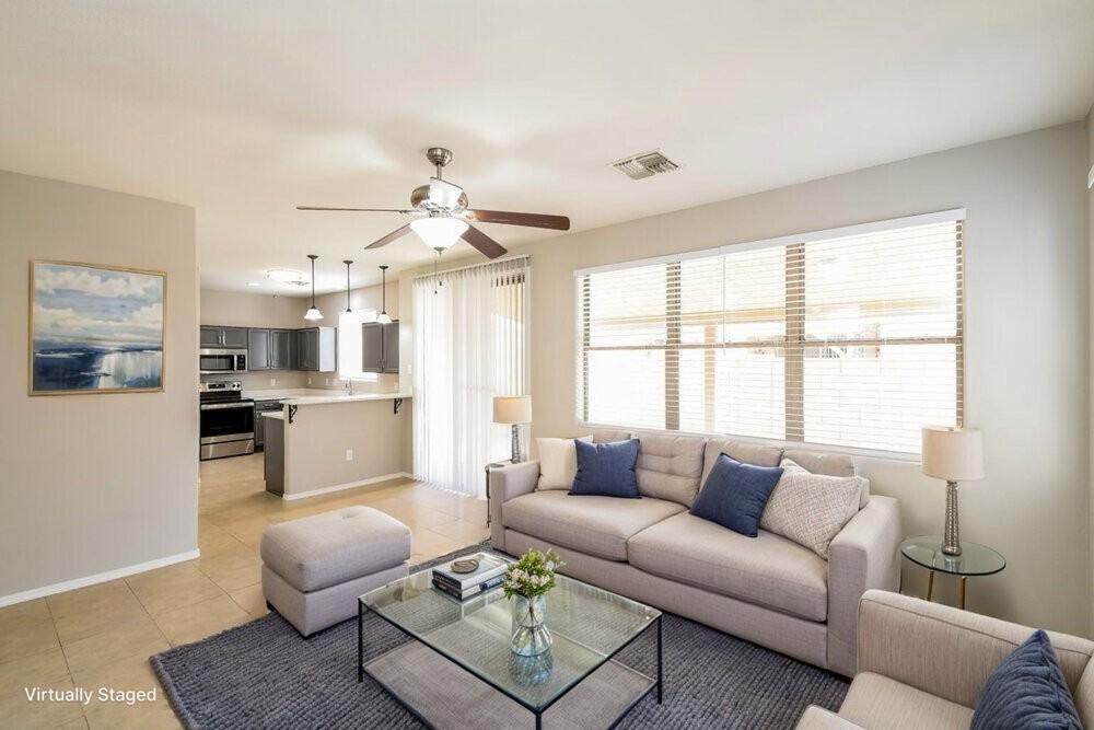 8935 E Capri Ave - Photo 4 of 20