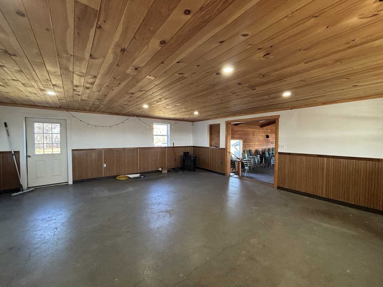 1422 Main St #A - Photo 5 of 10