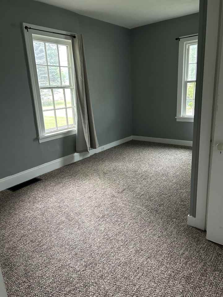 151 Main St #1 - Photo 7 of 11