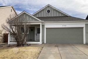 featured image of 4742 Malaya St